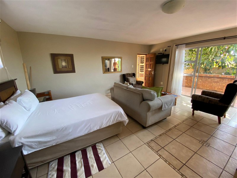 Double Room with Shower and Garden View a