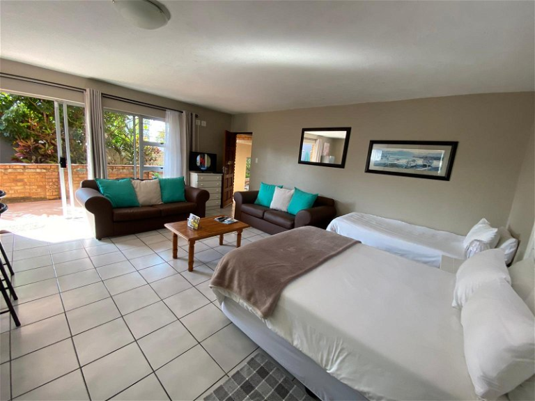 Double Room with Shower c